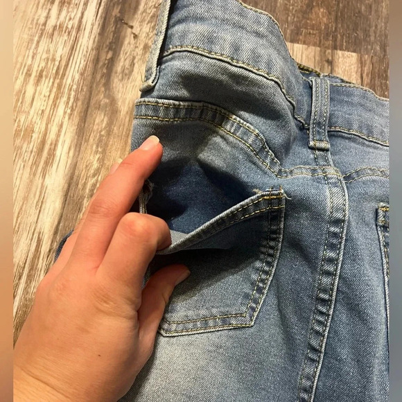 SHEIN Jean Skirt - Picture 5 of 6